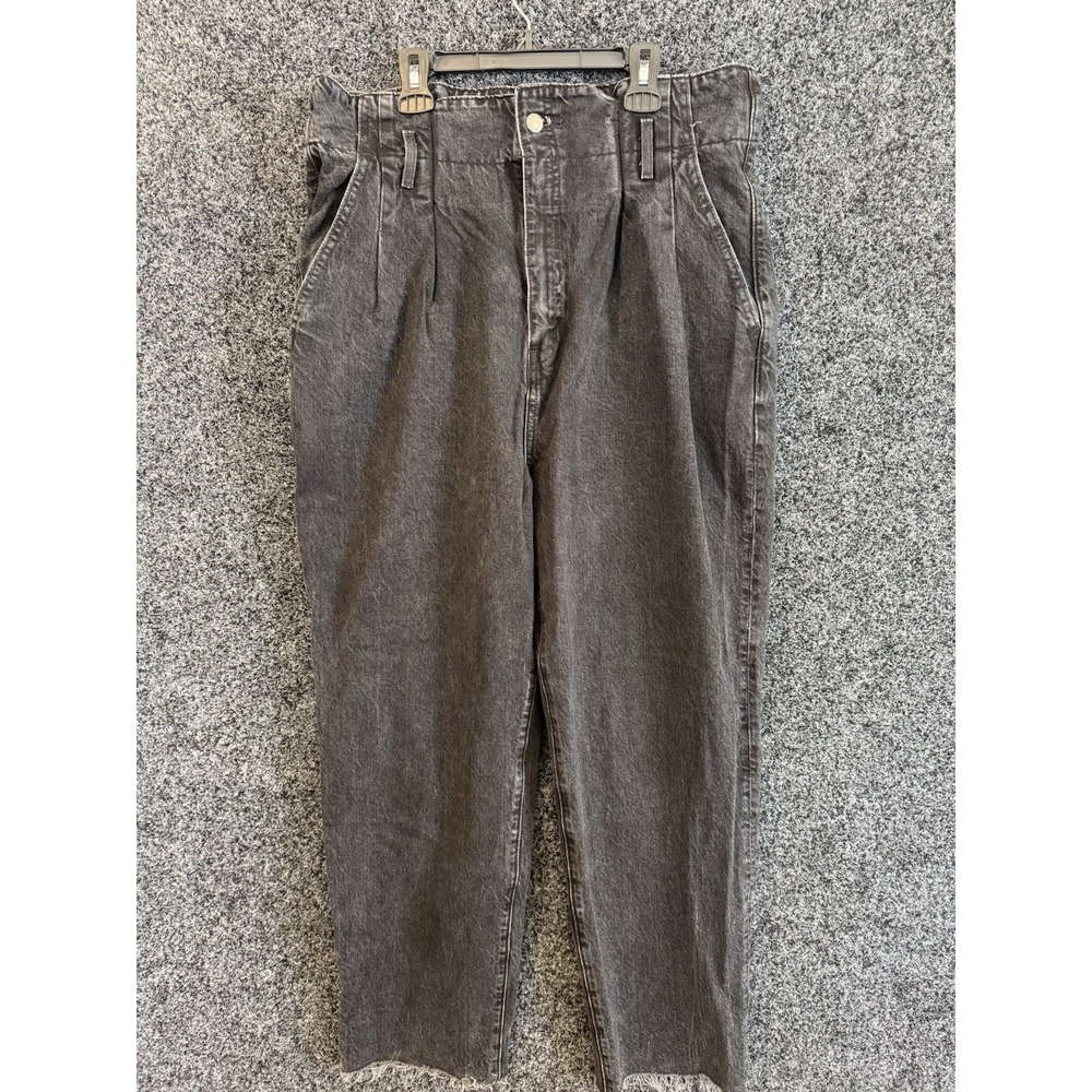 Abercrombie & Fitch A&F Mom Jean High‎ Rise Womens Size 32/14 Black Denim Pants